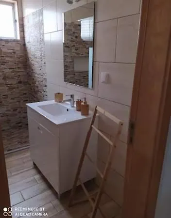 Fred E Kika Holidays Apartman *