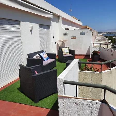 Fred E Kika Holidays *