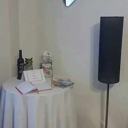 Fred E Kika Holidays